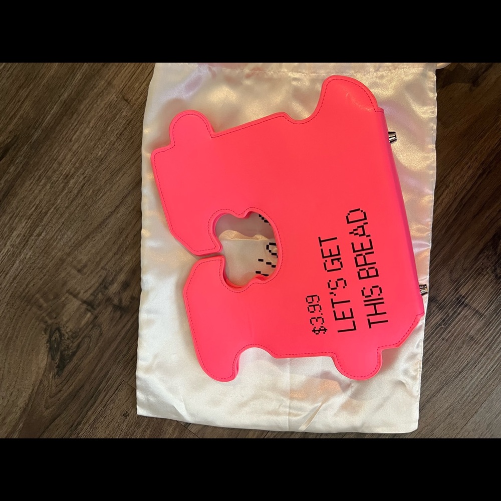 NEW NEVER USED STUDIO CULT BREAD CLIP BAG